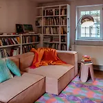 B&B Sfeervolle In De Voerstreek Lo-ghis - Met Zwembad 부런