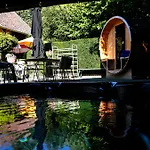 Bed & Breakfast Sfeervolle In De Voerstreek Lo-ghis - Met Zwembad 3*