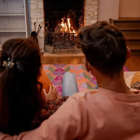 Sfeervolle In De Voerstreek Lo-ghis - Met Zwembad