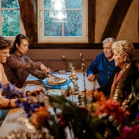 Sfeervolle In De Voerstreek Lo-ghis - Met Zwembad