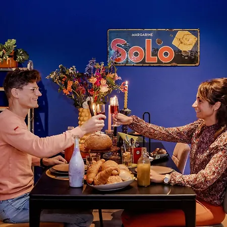 Sfeervolle In De Voerstreek Lo-ghis - Met Zwembad Frühstückspension 3*