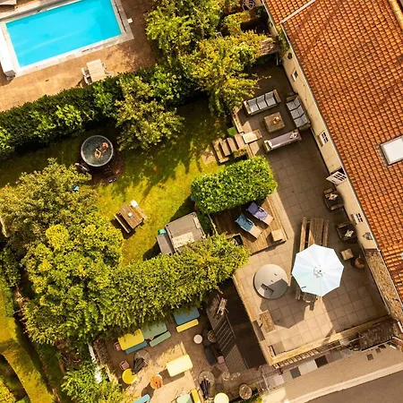 Sfeervolle In De Voerstreek Lo-ghis - Met Zwembad Отель типа 