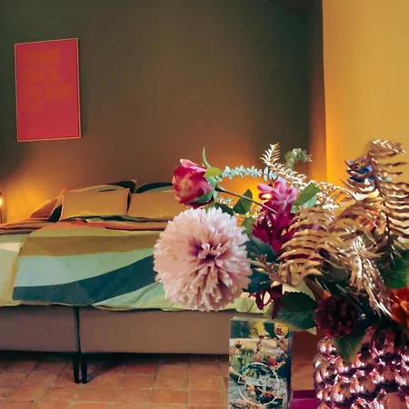 Sfeervolle In De Voerstreek Lo-ghis - Met Zwembad Отель типа 