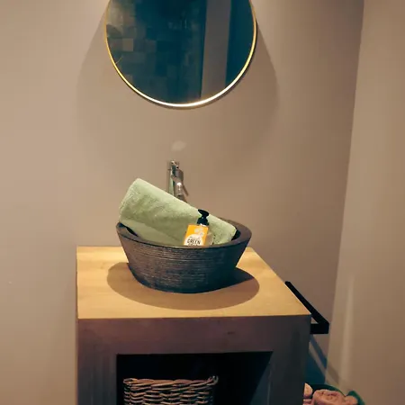 Sfeervolle In De Voerstreek Lo-ghis - Met Zwembad 3* Вурен