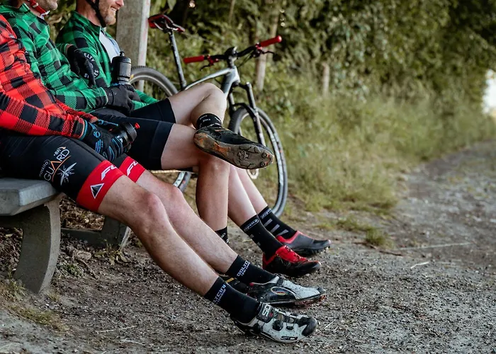 Sfeervolle In De Voerstreek Lo-ghis - Met Zwembad Bed & Breakfast