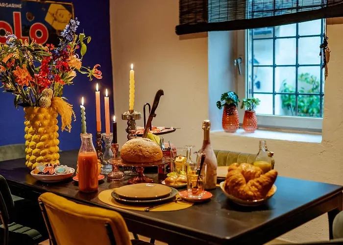 Sfeervolle In De Voerstreek Lo-ghis - Met Zwembad Bed & Breakfast 3*