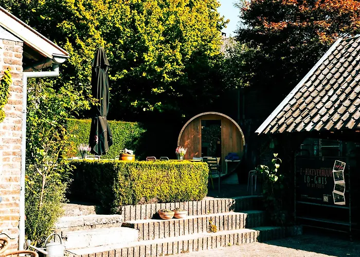 Bed & Breakfast Sfeervolle In De Voerstreek Lo-ghis - Met Zwembad 3*